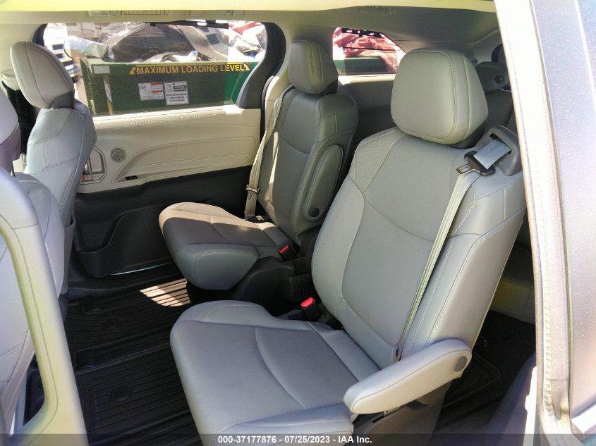 2021 TOYOTA SIENNA LIMITED/PLATINUM - 5TDZSKFC5MS032878