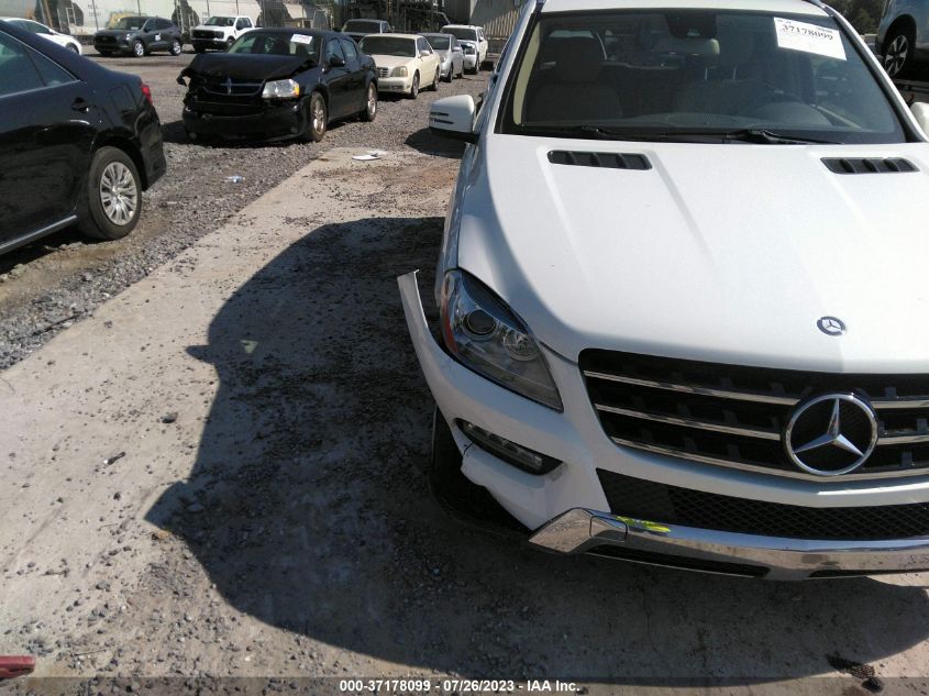 2015 MERCEDES-BENZ ML 350 4JGDA5JB3FA608685