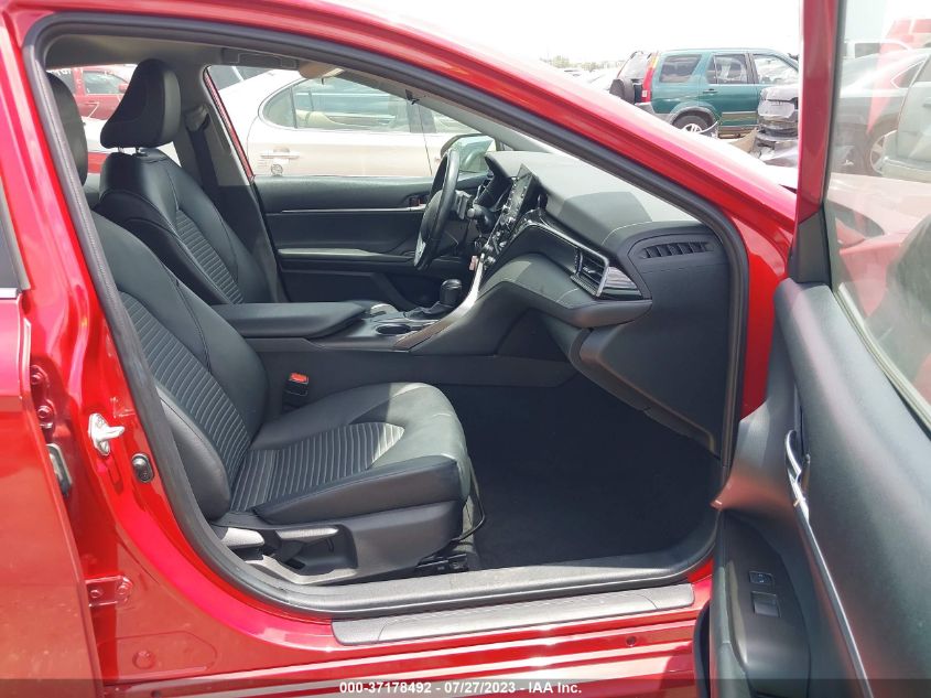 2021 TOYOTA CAMRY SE - 4T1G11AK6MU438128