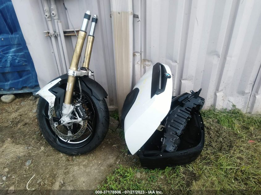 2023 BMW R 1250 RT - WB10L030XP6G72321