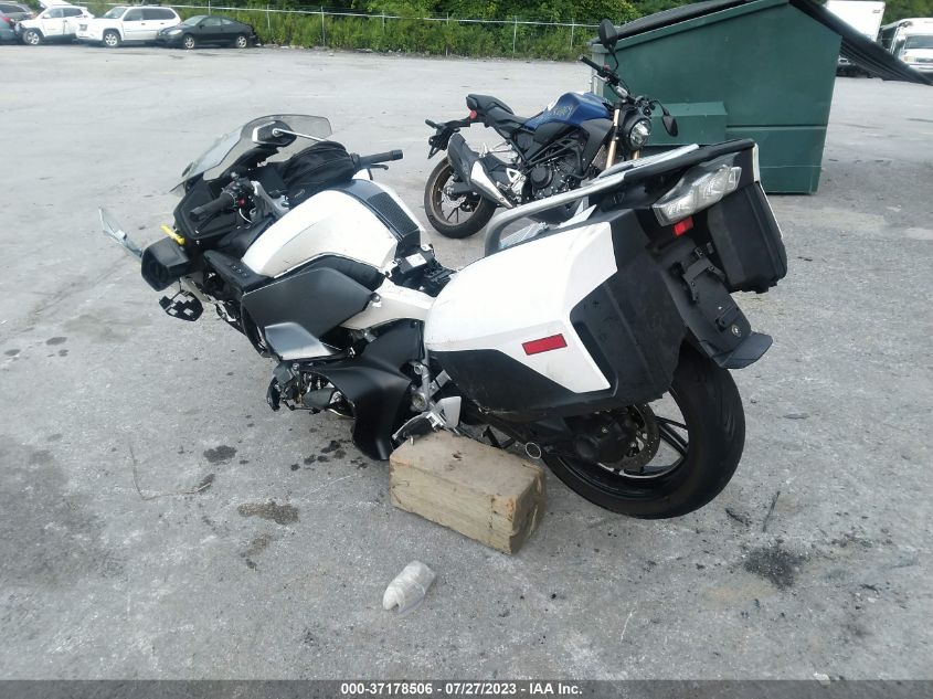 2023 BMW R 1250 RT - WB10L030XP6G72321