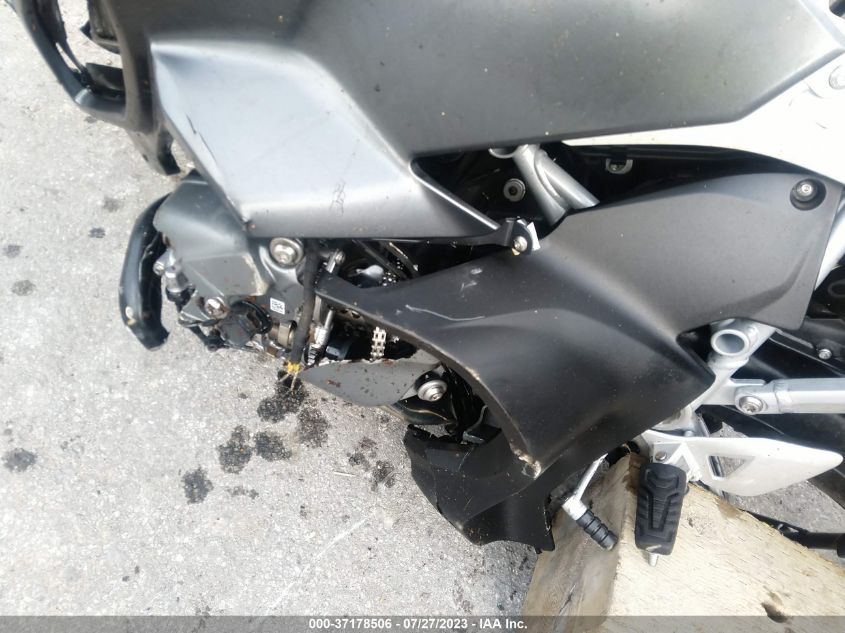 2023 BMW R 1250 RT - WB10L030XP6G72321
