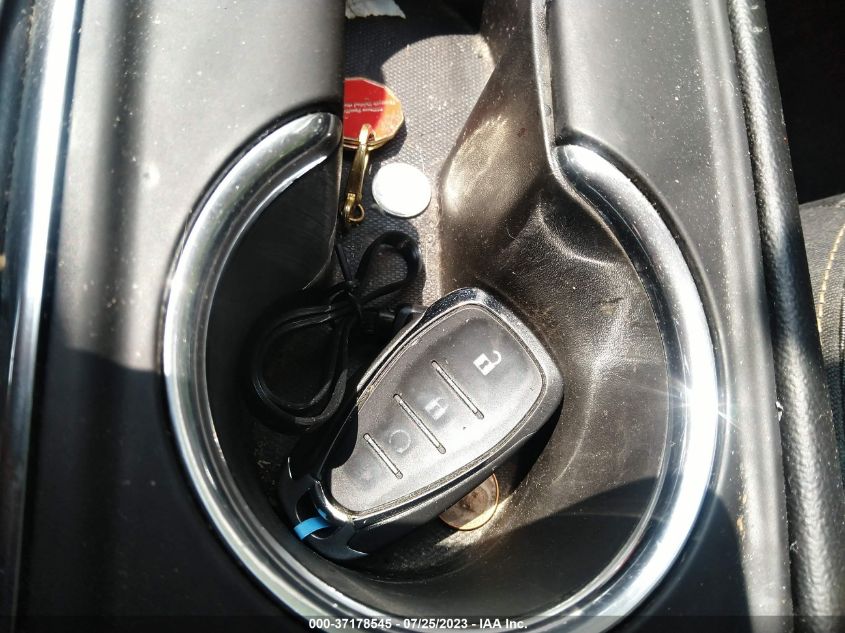 2019 CHEVROLET EQUINOX LT - 2GNAXUEV9K6261057
