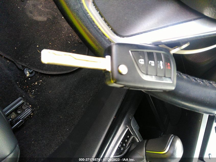 2019 TOYOTA CAMRY LE/SE/XLE/L - 4T1B11HK7KU269606
