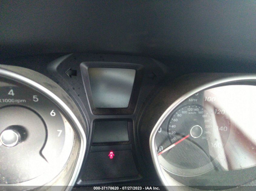 2017 HYUNDAI ELANTRA GT - KMHD35LHXHU374235