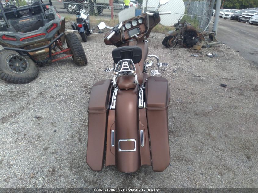 2014 HARLEY-DAVIDSON FLHXS STREET GLIDE SPECIAL - 1HD1KRM19EB647884
