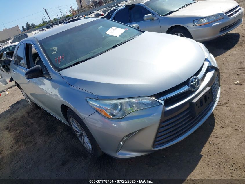 2015 TOYOTA CAMRY XLE/SE/LE/XSE - 4T4BF1FK2FR477442