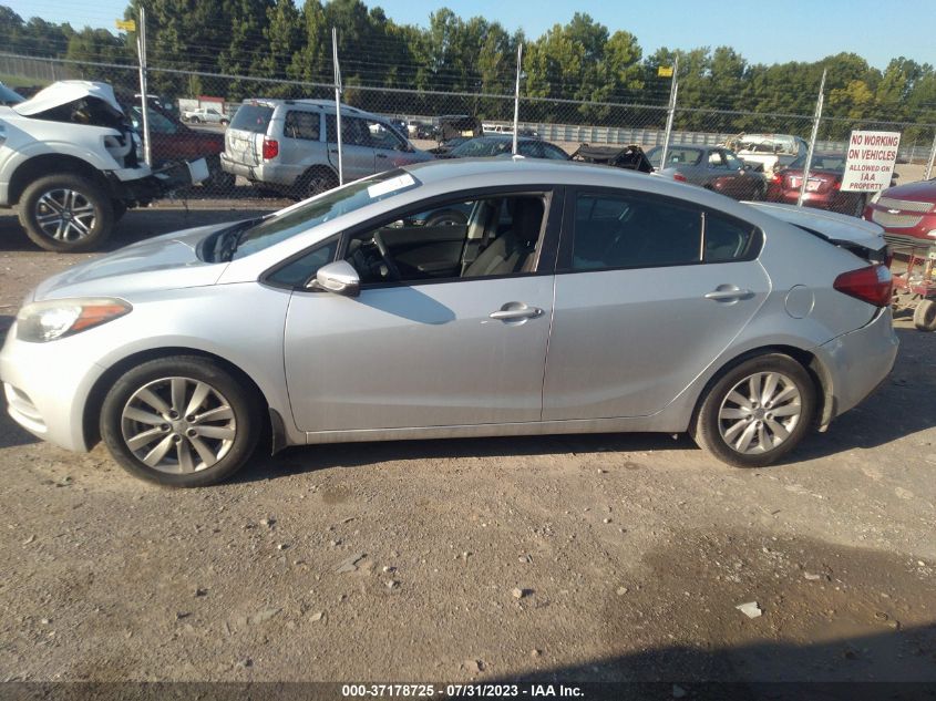 2016 KIA FORTE LX - KNAFX4A61G5443588