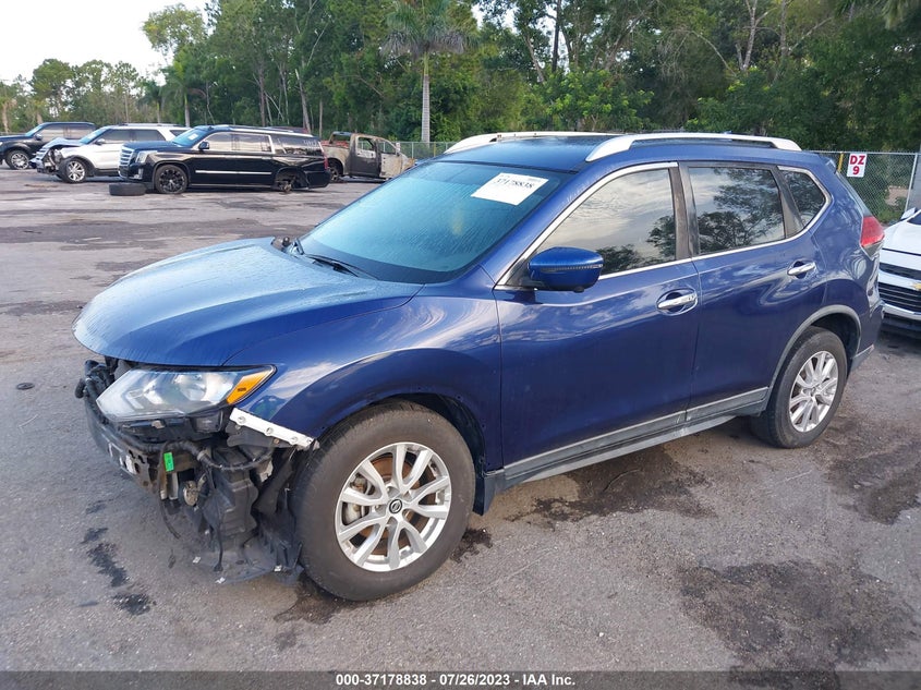VIN KNMAT2MT7HP549421 2017 NISSAN ROGUE SV