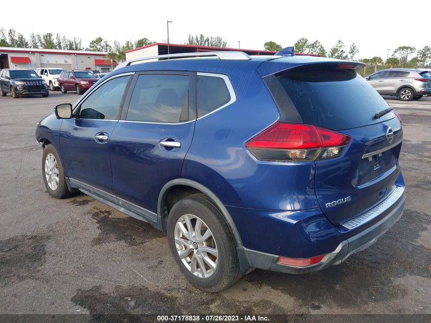 VIN KNMAT2MT7HP549421 2017 NISSAN ROGUE SV