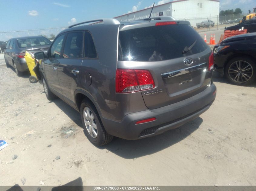 2013 KIA SORENTO LX - 5XYKT4A27DG390084