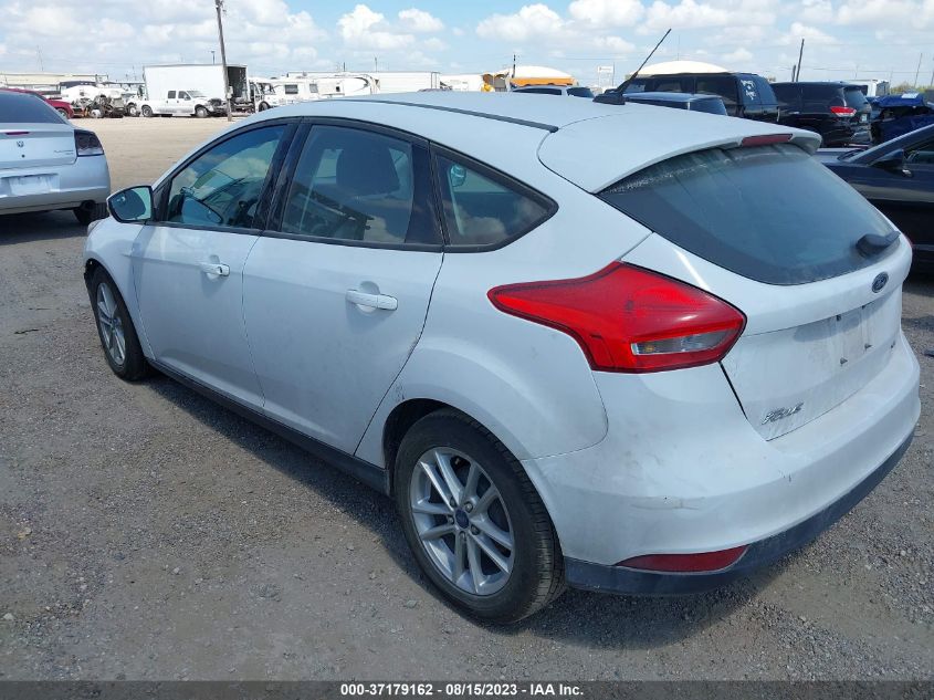 2015 FORD FOCUS SE - 1FADP3K29FL282259