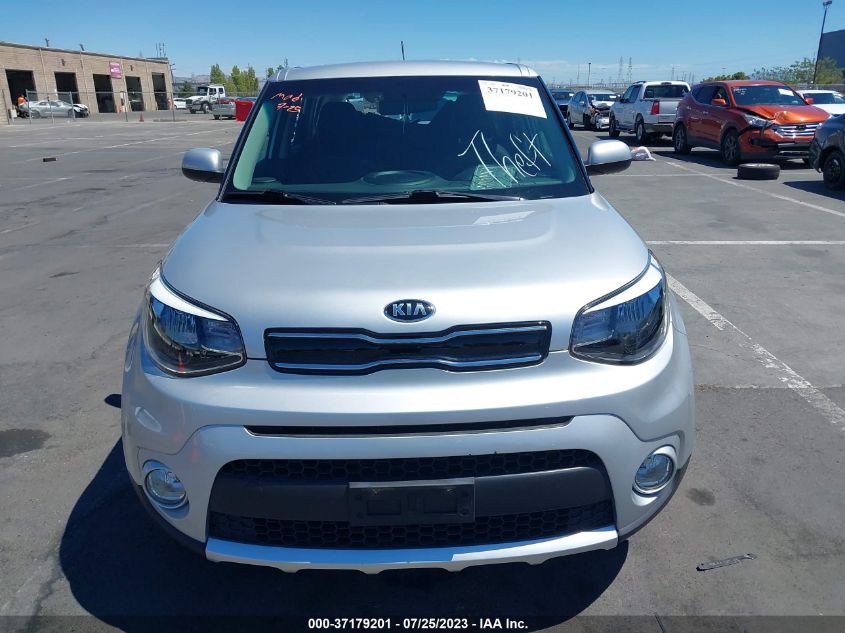 VIN KNDJP3A55J7568619 2018 KIA SOUL no.11