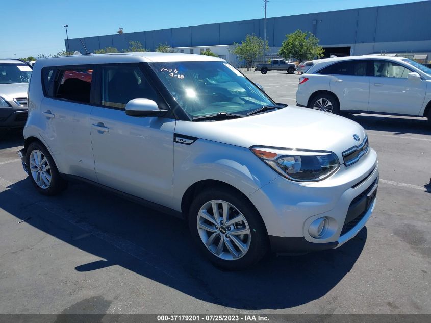 VIN KNDJP3A55J7568619 2018 KIA SOUL no.1