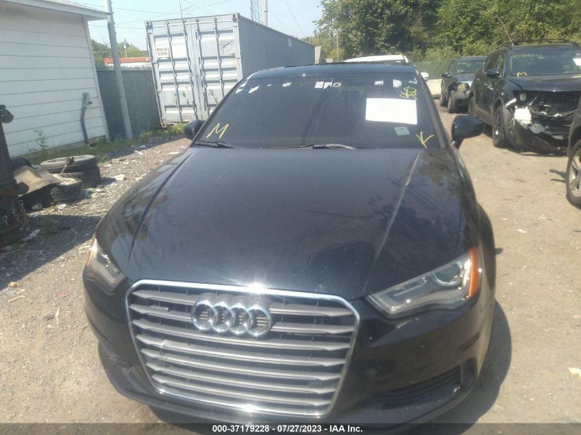 2016 AUDI A3 2.0T PREMIUM - WAUB8GFFXG1048693