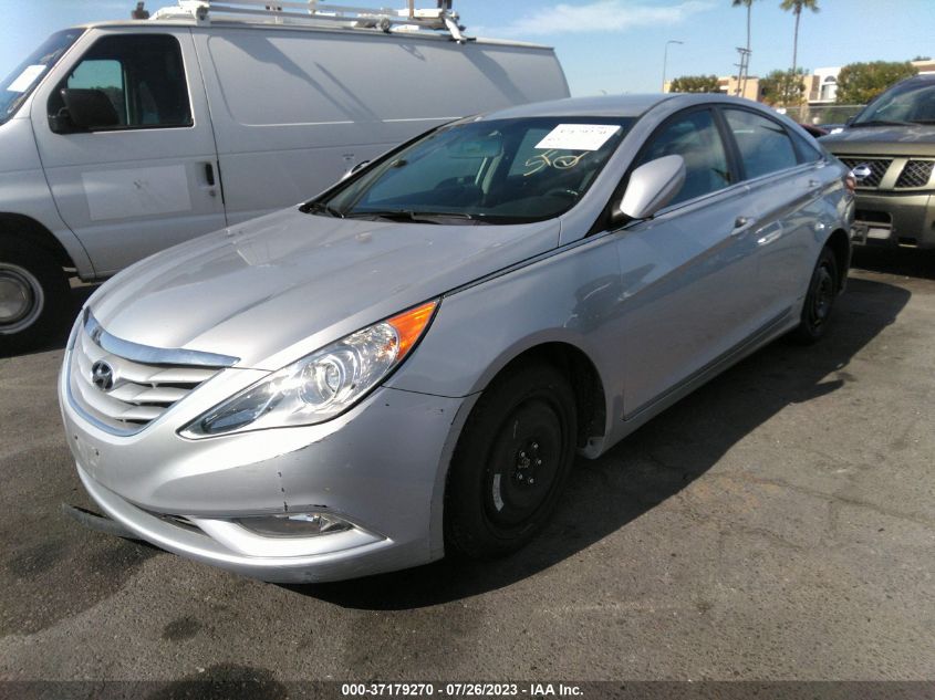 VIN 5NPEB4AC3DH752428 2013 HYUNDAI SONATA no.2