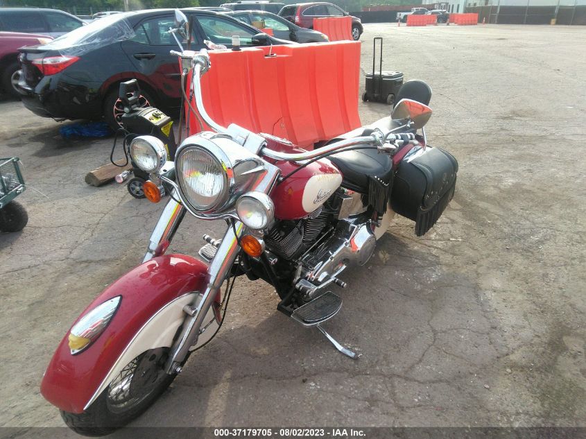 2000 INDIAN MOTORCYCLE CO. CHIEF 5CDCNB512YG004400