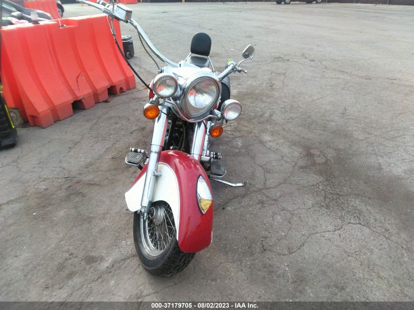 2000 INDIAN MOTORCYCLE CO. CHIEF 5CDCNB512YG004400