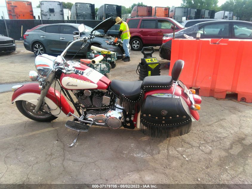 2000 INDIAN MOTORCYCLE CO. CHIEF 5CDCNB512YG004400