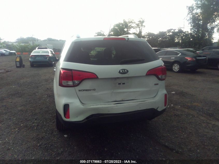 2014 KIA SORENTO LX - 5XYKT3A67EG503188