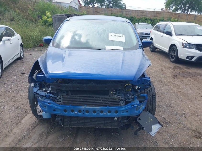 VIN 1FMCU9GD3HUA50647 2017 FORD ESCAPE SE