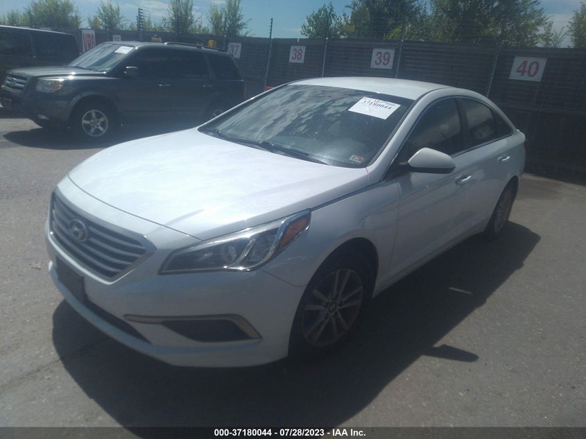 VIN 5NPE24AFXHH495445 2017 HYUNDAI SONATA SE