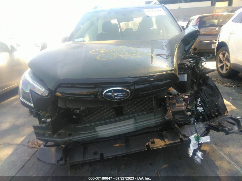 2022 SUBARU FORESTER - JF2SKACC9NH427203