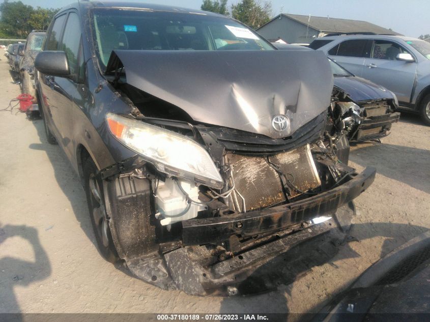 2013 TOYOTA SIENNA LE - 5TDKK3DC7DS282097