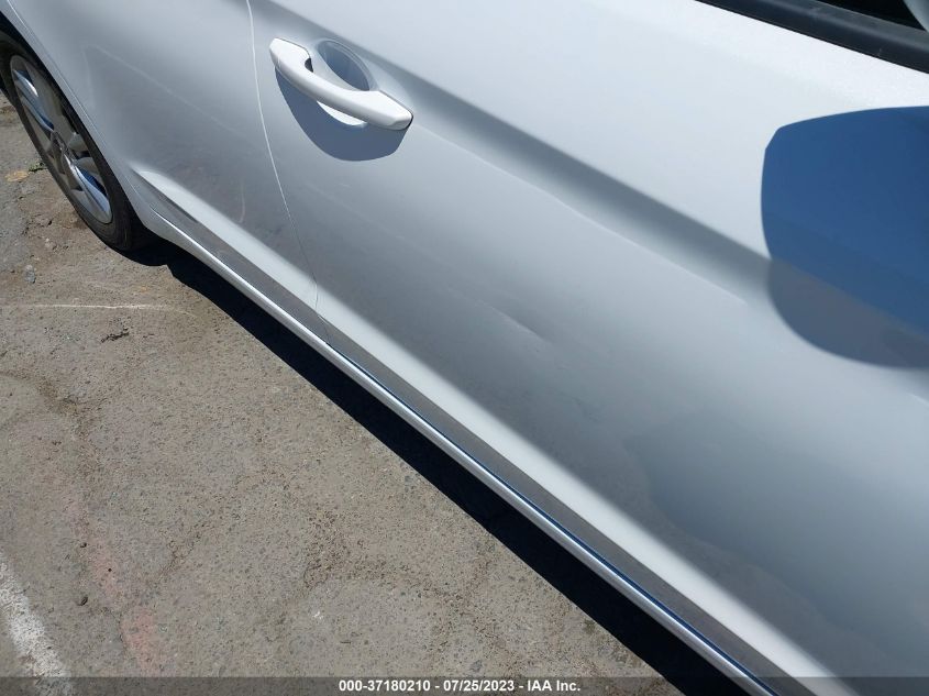 2019 HYUNDAI ELANTRA SEL - 5NPD84LF7KH475961