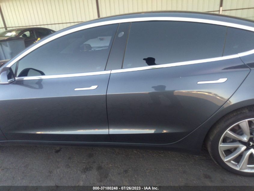 VIN 5YJ3E1EB5KF497825 2019 TESLA MODEL 3 LONG RANGE/PERFORMANCE