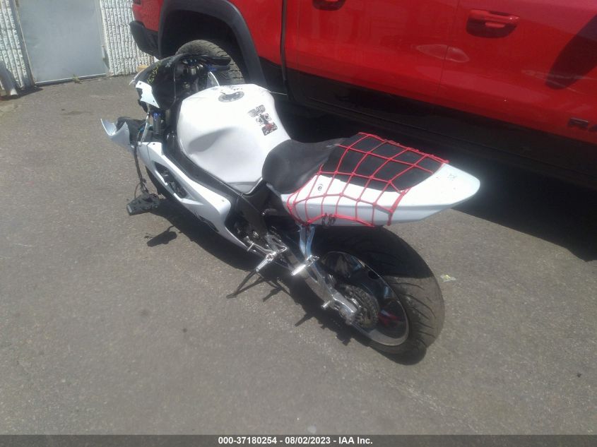 2002 SUZUKI GSX-R750 - JS1GR7HA122107327