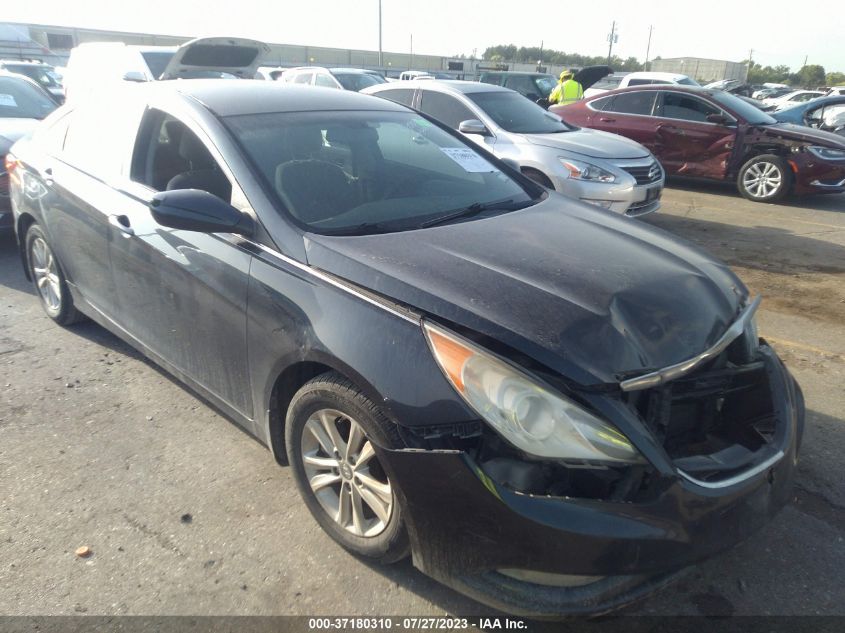 2013 HYUNDAI SONATA GLS - 5NPEB4AC7DH601334