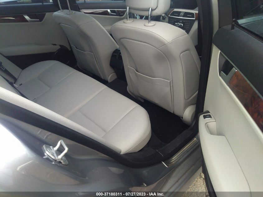 2013 MERCEDES-BENZ C 300 4MATIC - WDDG48AB4DA784331