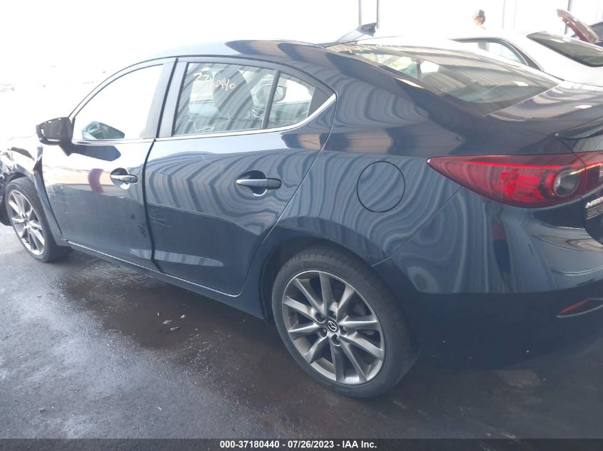 2018 MAZDA MAZDA3 4-DOOR TOURING - 3MZBN1V35JM249229