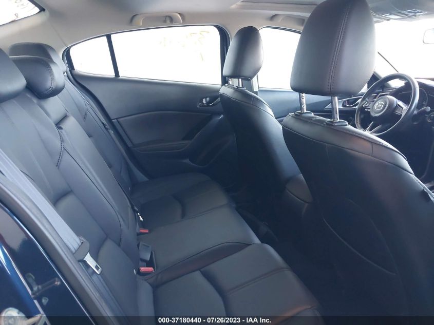 2018 MAZDA MAZDA3 4-DOOR TOURING - 3MZBN1V35JM249229