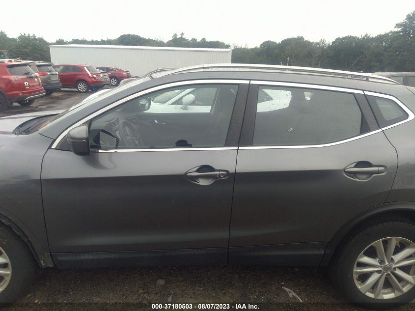 2018 NISSAN ROGUE SPORT SV - JN1BJ1CR7JW286663