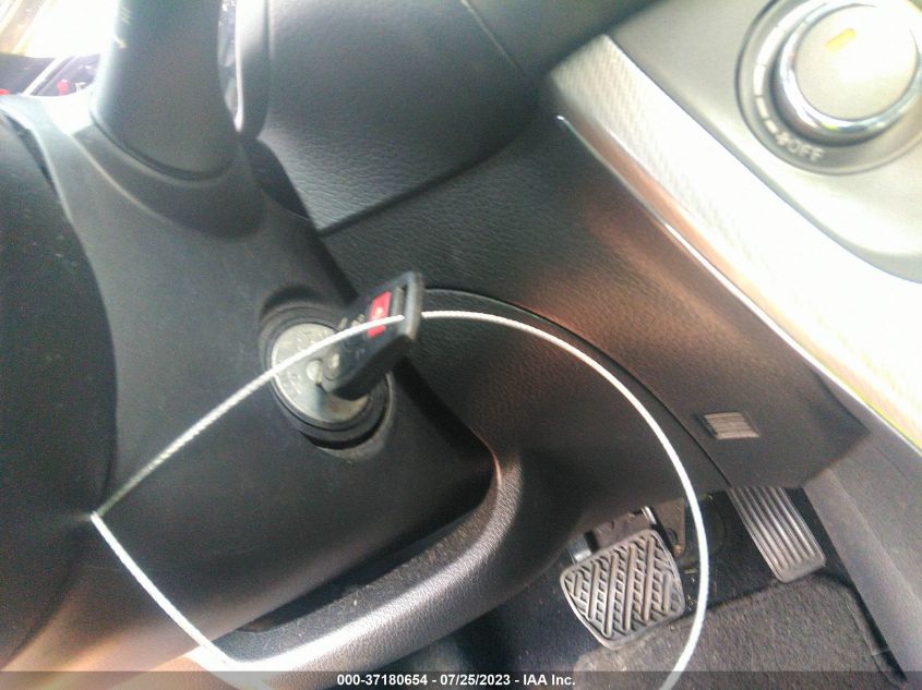 2013 NISSAN SENTRA SR - 3N1AB7AP3DL724537