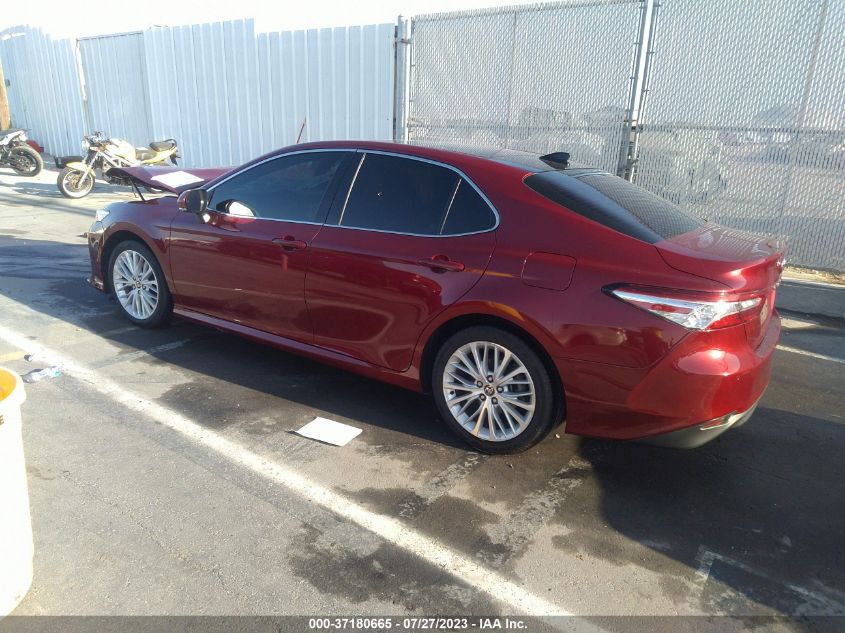 2020 TOYOTA CAMRY XLE - 4T1F11AKXLU949657