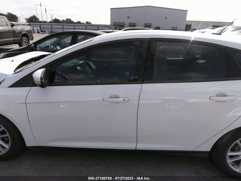 2015 FORD FOCUS SE - 1FADP3K21FL219690