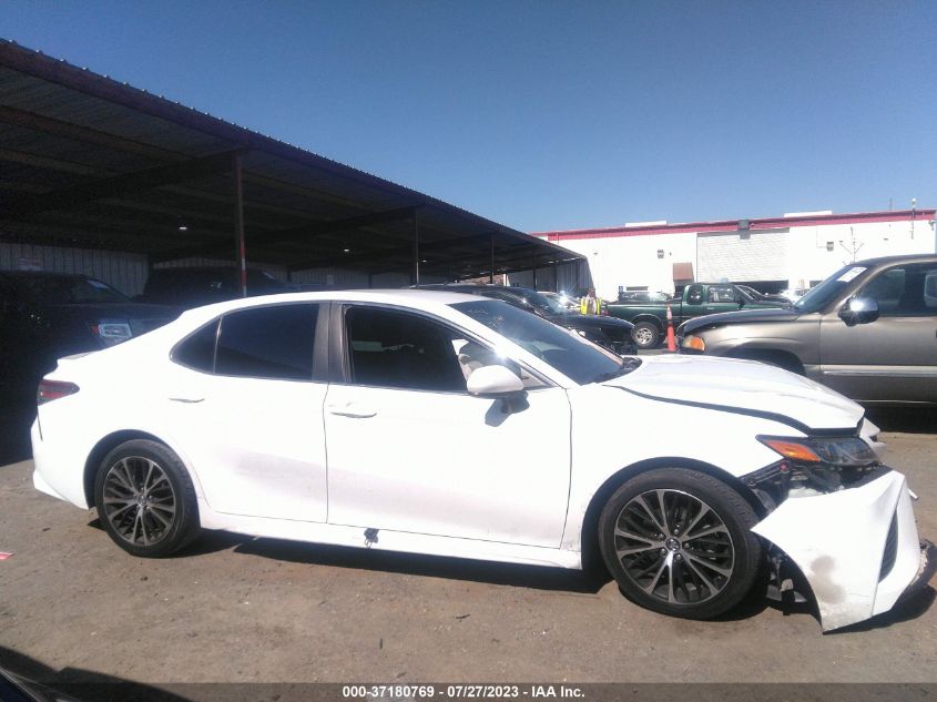 2018 TOYOTA CAMRY LE/SE/XLE/L - 4T1B11HK1JU596114