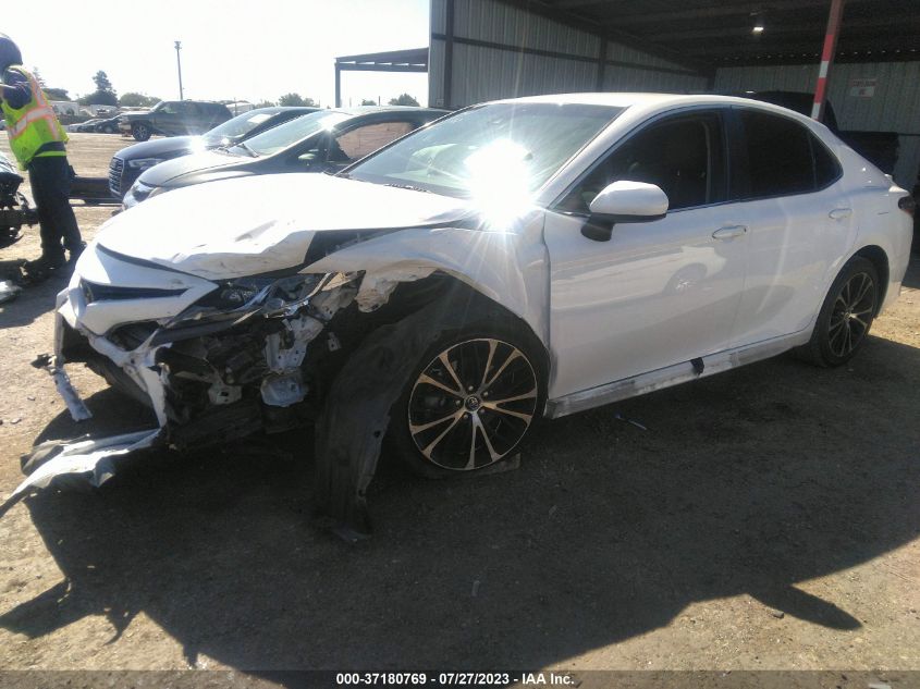 2018 TOYOTA CAMRY LE/SE/XLE/L - 4T1B11HK1JU596114