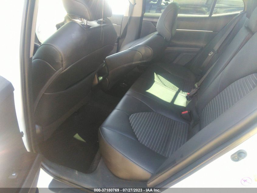 2018 TOYOTA CAMRY LE/SE/XLE/L - 4T1B11HK1JU596114