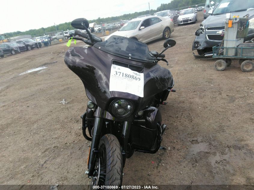 2019 HARLEY-DAVIDSON FLHXSE - 1HD1PXL13KB960447
