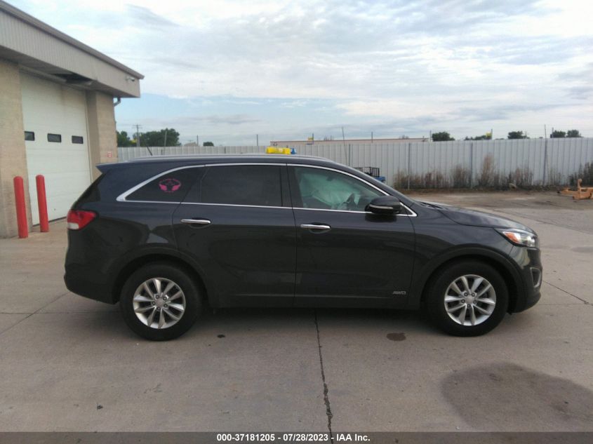 2016 KIA SORENTO LX - 5XYPGDA35GG168683