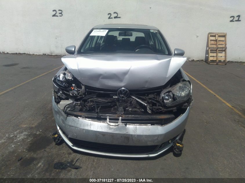 2013 VOLKSWAGEN GOLF TDI W/SUNROOF & NAV - WVWNM7AJ7DW056515