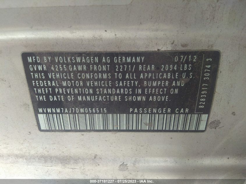 2013 VOLKSWAGEN GOLF TDI W/SUNROOF & NAV - WVWNM7AJ7DW056515
