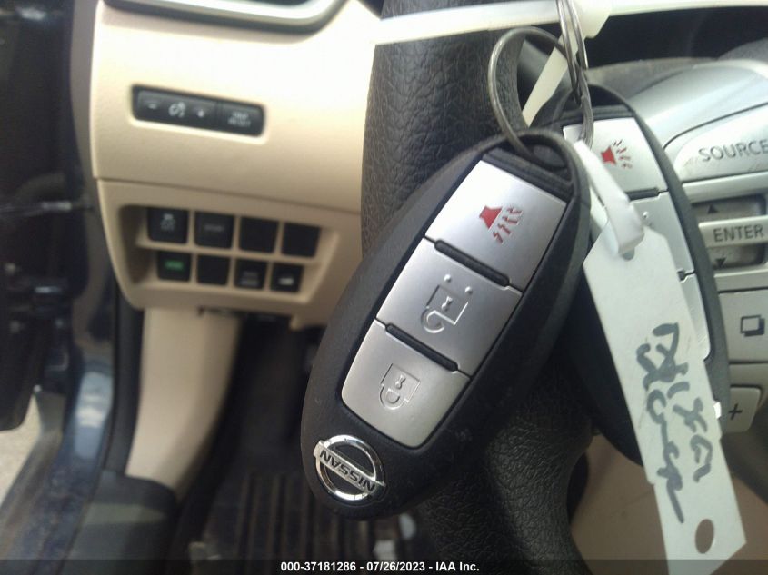 2016 NISSAN ROGUE SV - 5N1AT2MV3GC900120