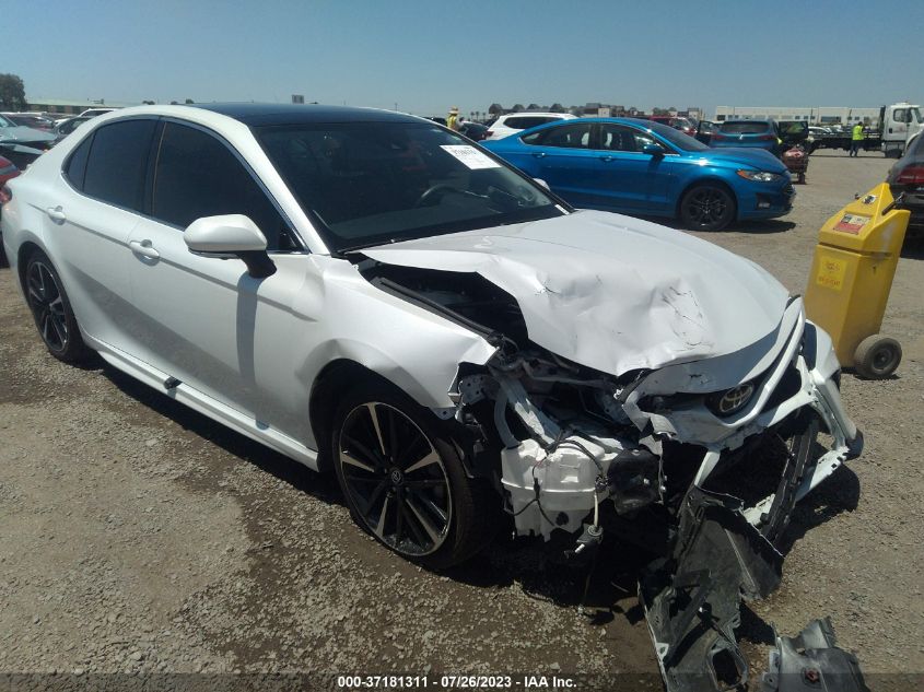 2018 TOYOTA CAMRY XSE - 4T1B61HK9JU031708