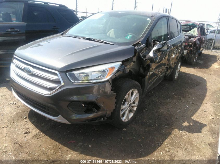 2017 FORD ESCAPE SE - 1FMCU0GD8HUC60012