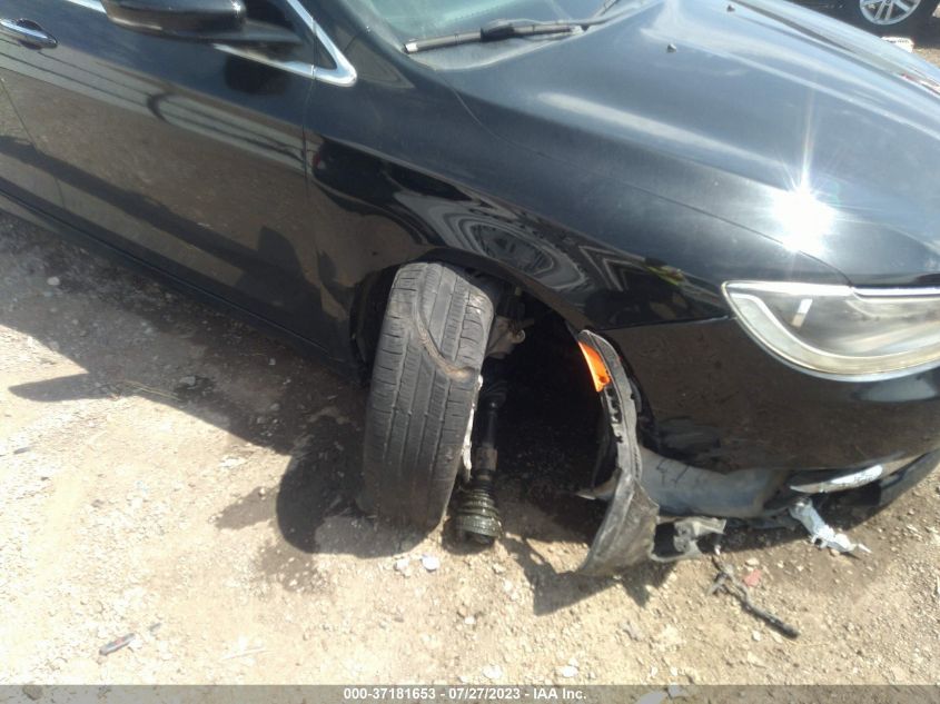 2015 CHRYSLER 200 C - 1C3CCCCG0FN509858